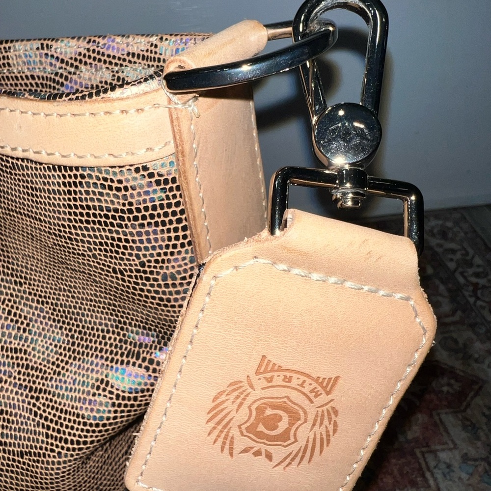 Consuela Iris Max Tote w/Strap - Picture 7 of 15